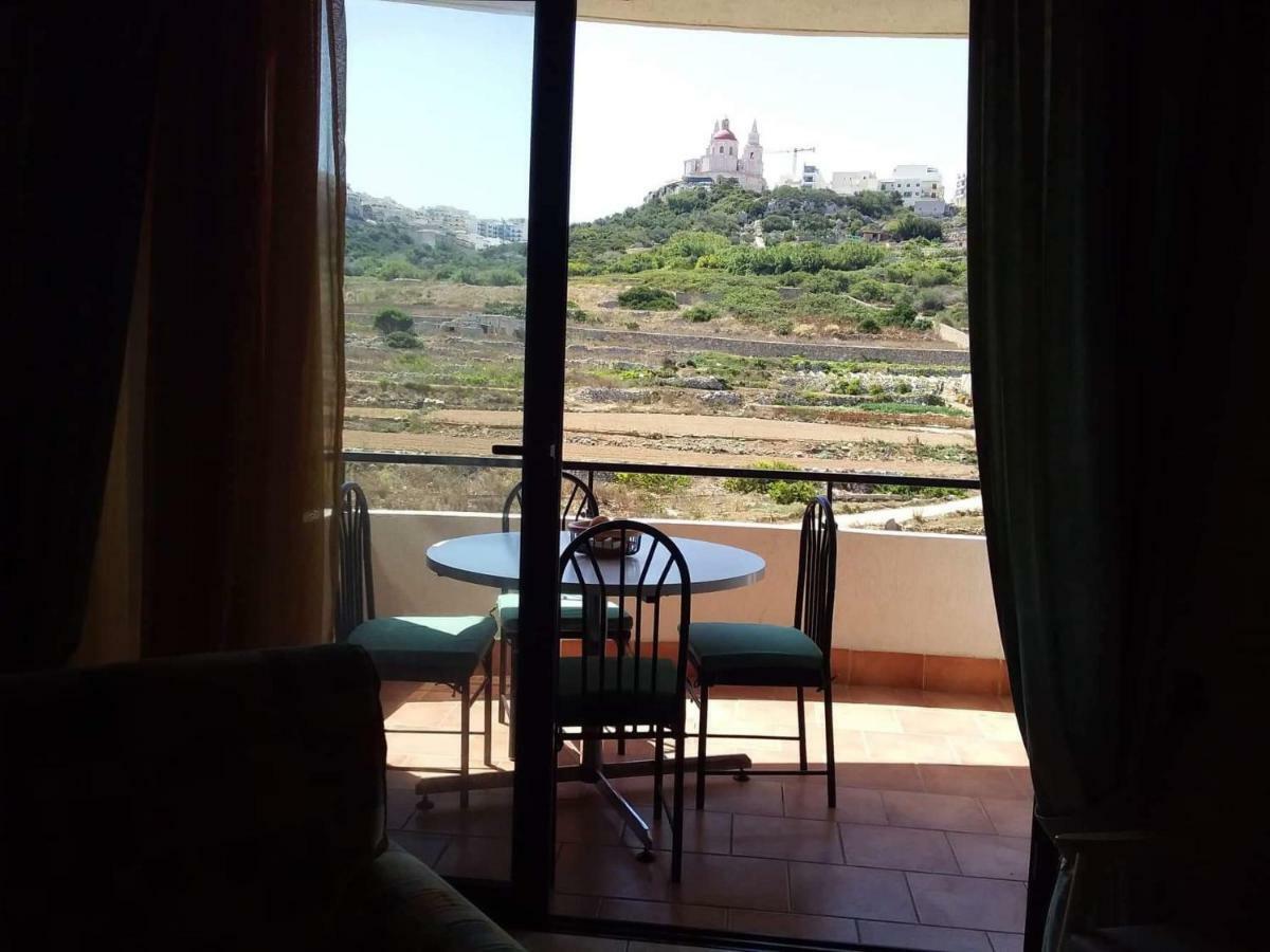 The Halcyon Apartman Mellieħa Kültér fotó